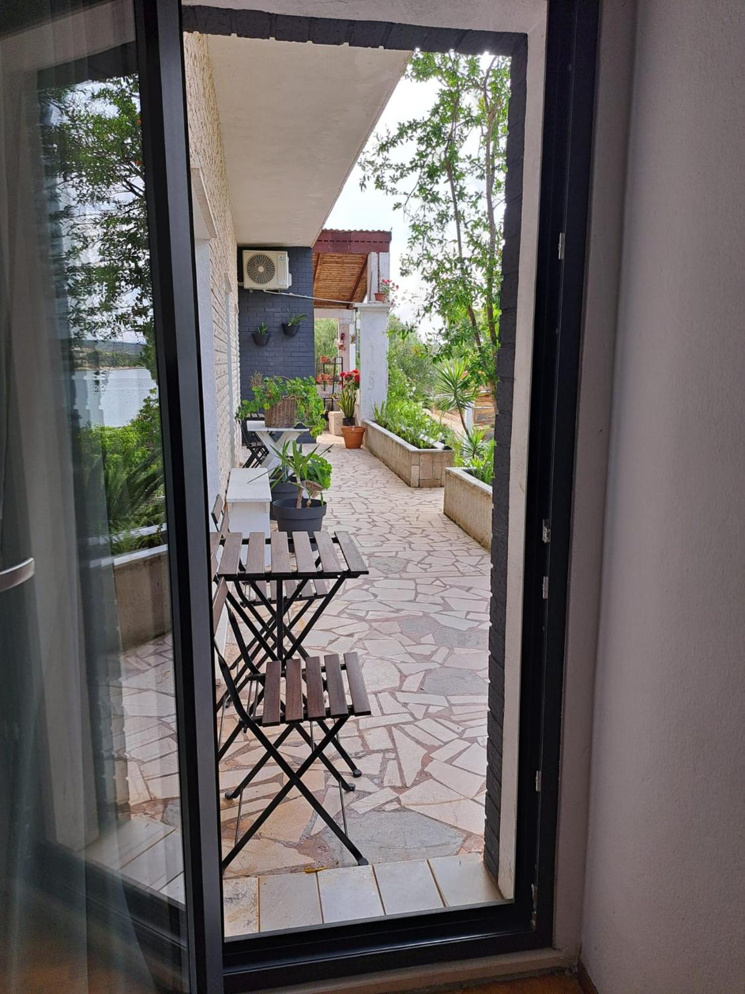 Guesthouse Tamara Lovište Exteriér fotografie